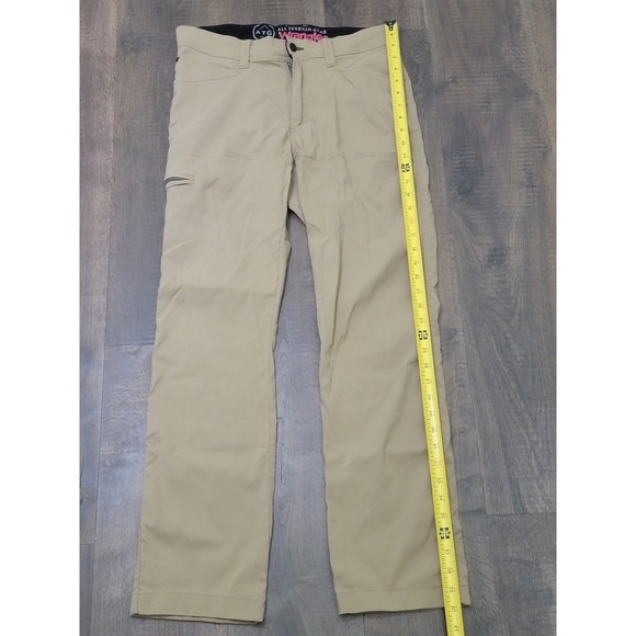 Wrangler Other - Wrangler ATG All Terrain Gear Pants Mens 32x30 Khaki Outdoor Hiking